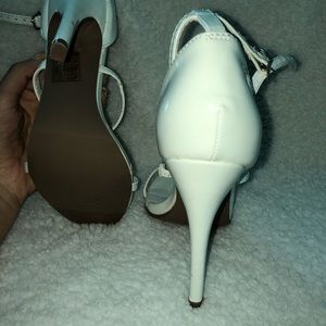 White heels. Size 3
